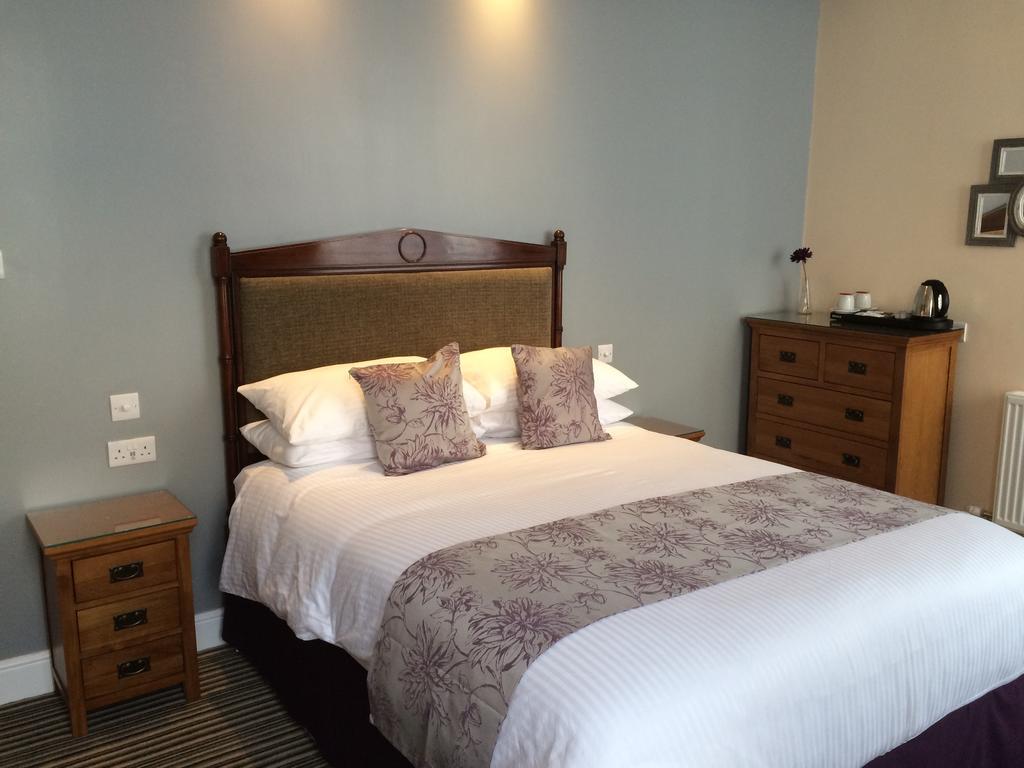 The Strathmore Tenby Esterno foto