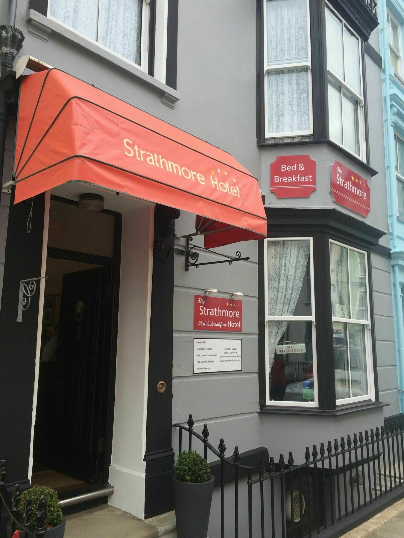 The Strathmore Tenby Esterno foto